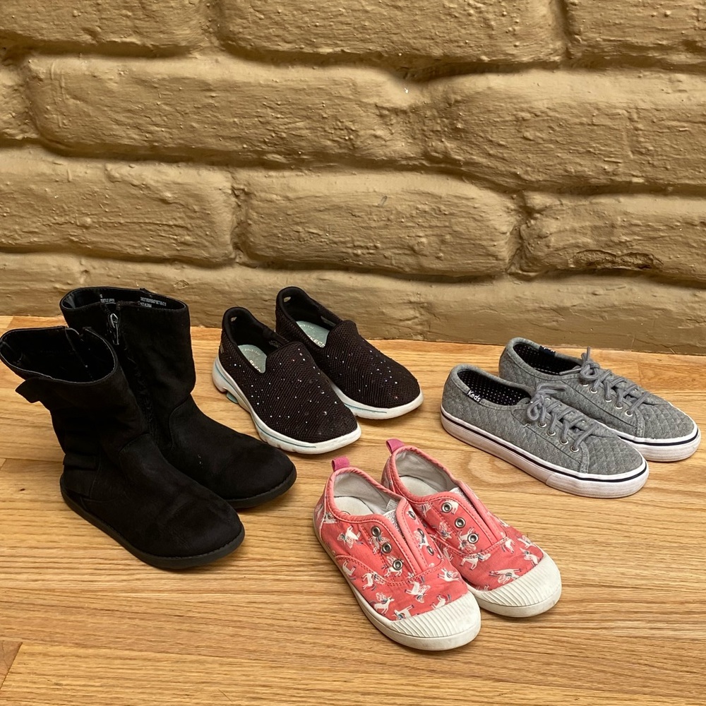 4 Pairs of Kids Shoes